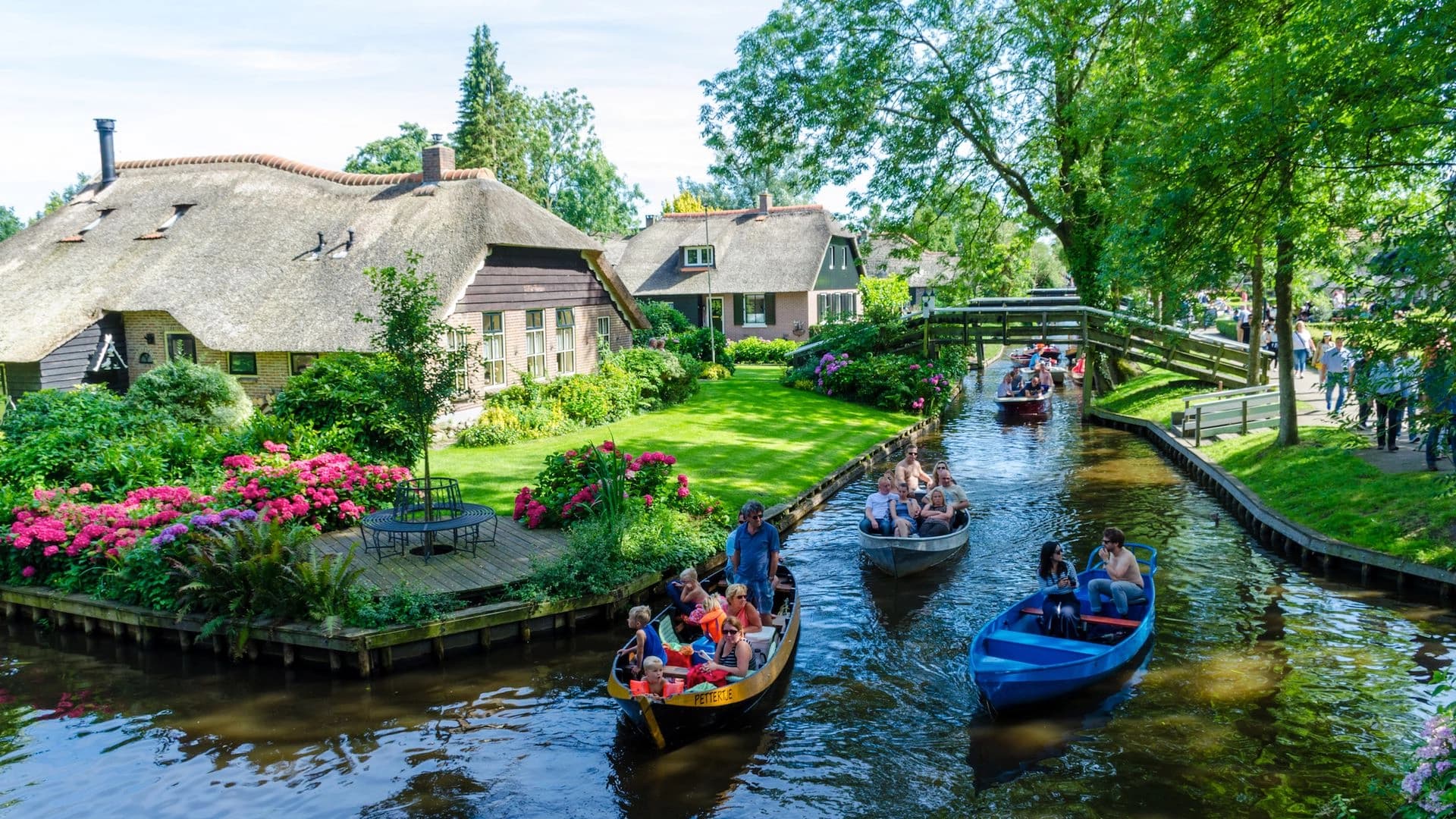 Discover Giethoorn with Tulip Tours Holland