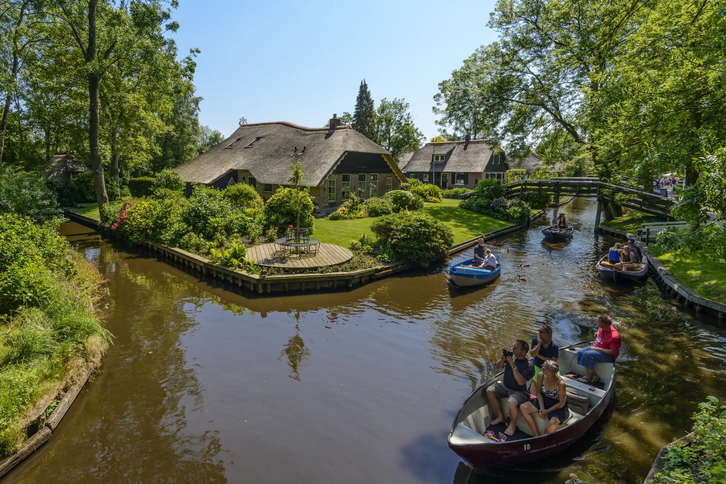 Giethoorn Tours